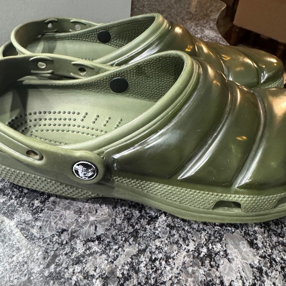 Crocs Men's Baya Clog Olive Green‎ Puffer Comfort Slip On Casual Shoes Size 11 - Picture 3 of 8